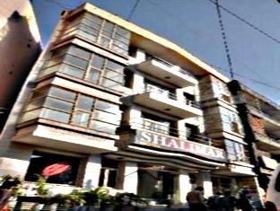 Shalimar Hotel New Delhi Luaran gambar